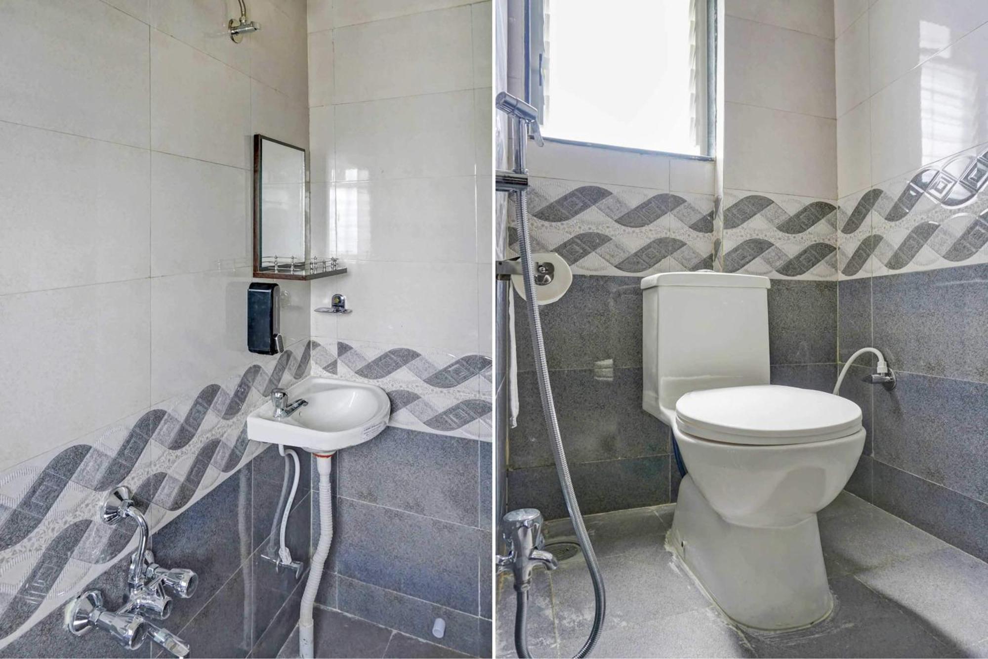 Hotel O Komfort Inn ปูเน่ ภายนอก รูปภาพ